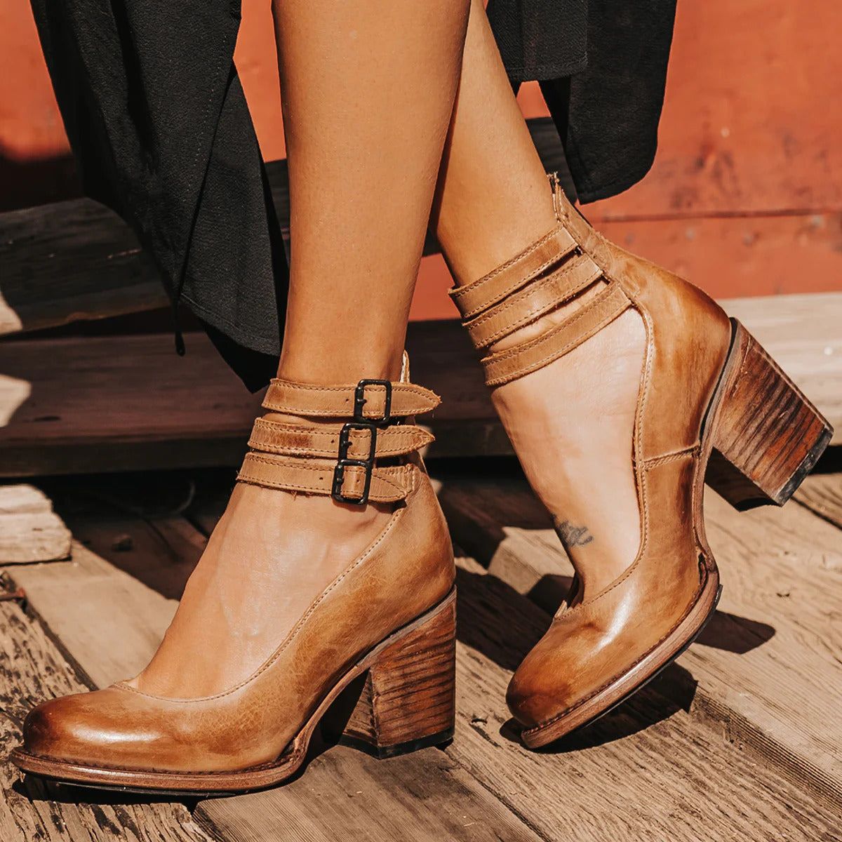 Ginevra™ | Multi-strap pumps with a chunky heel