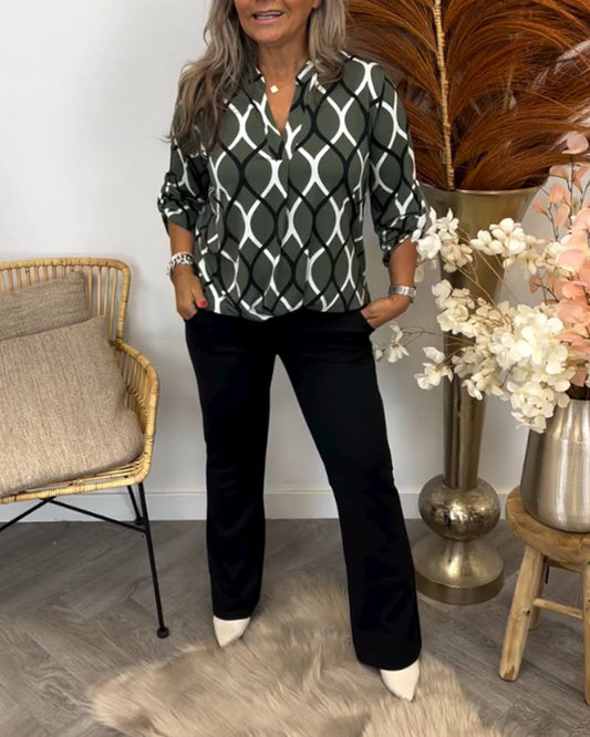 Laurel – Blouse with Graphic Print