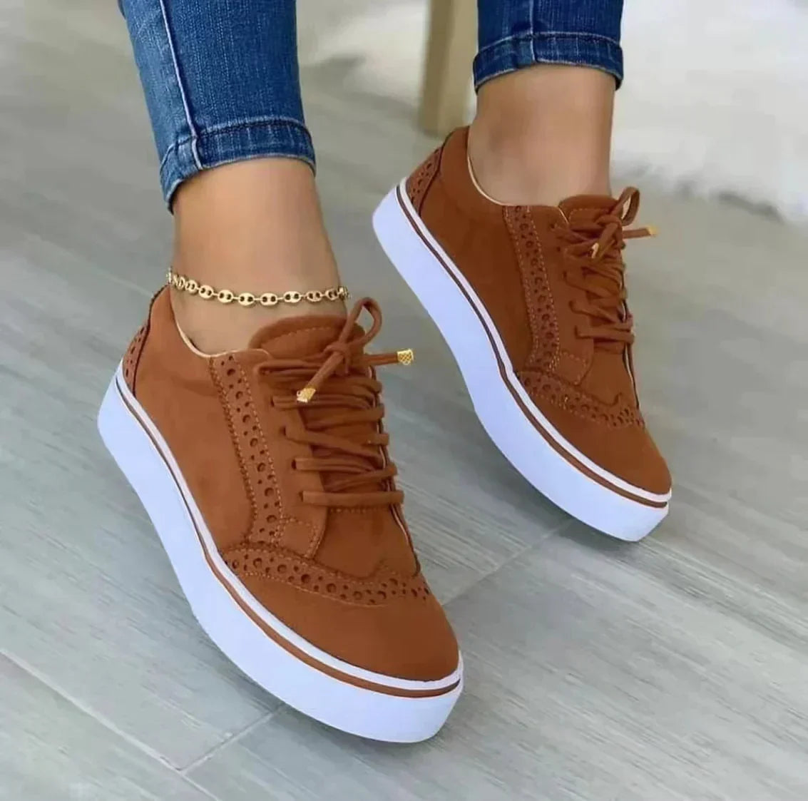 Emma™ Trendy Orthopedic Sneakers
