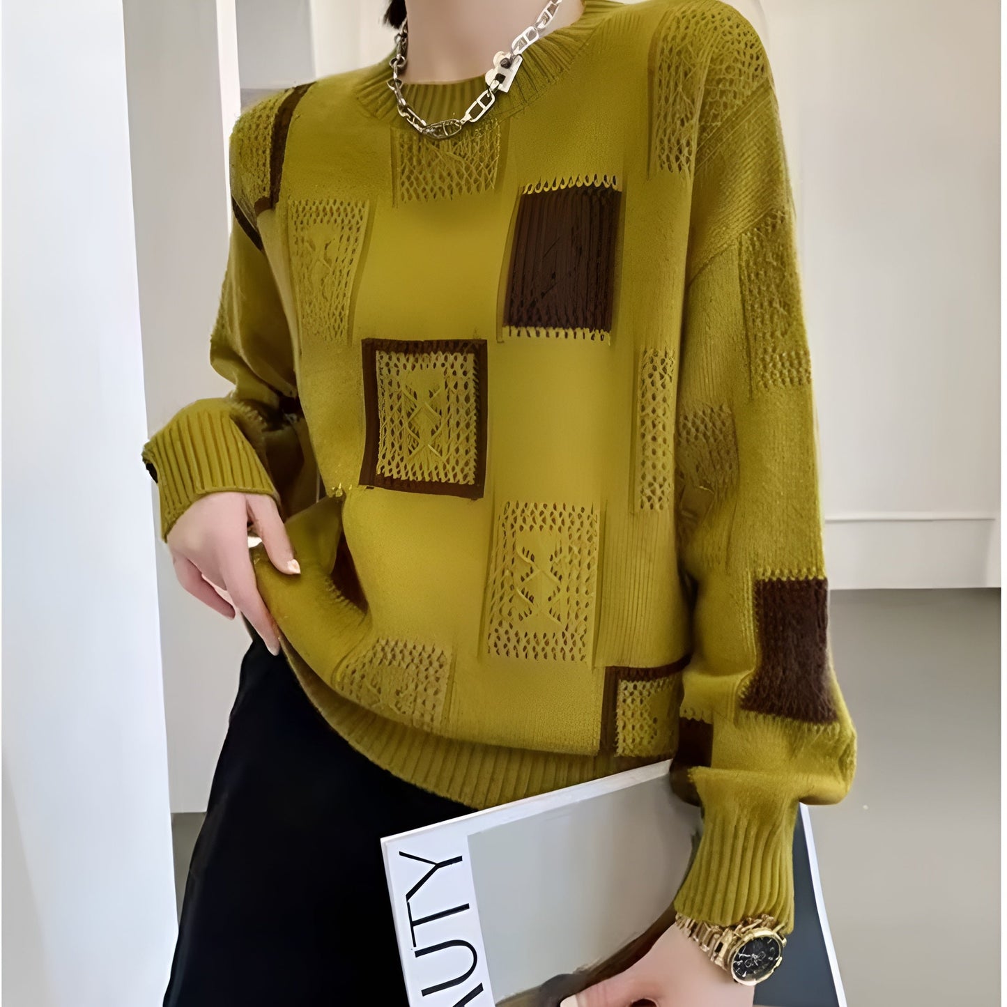 Reyana™ | Flattering Timeless Sweater